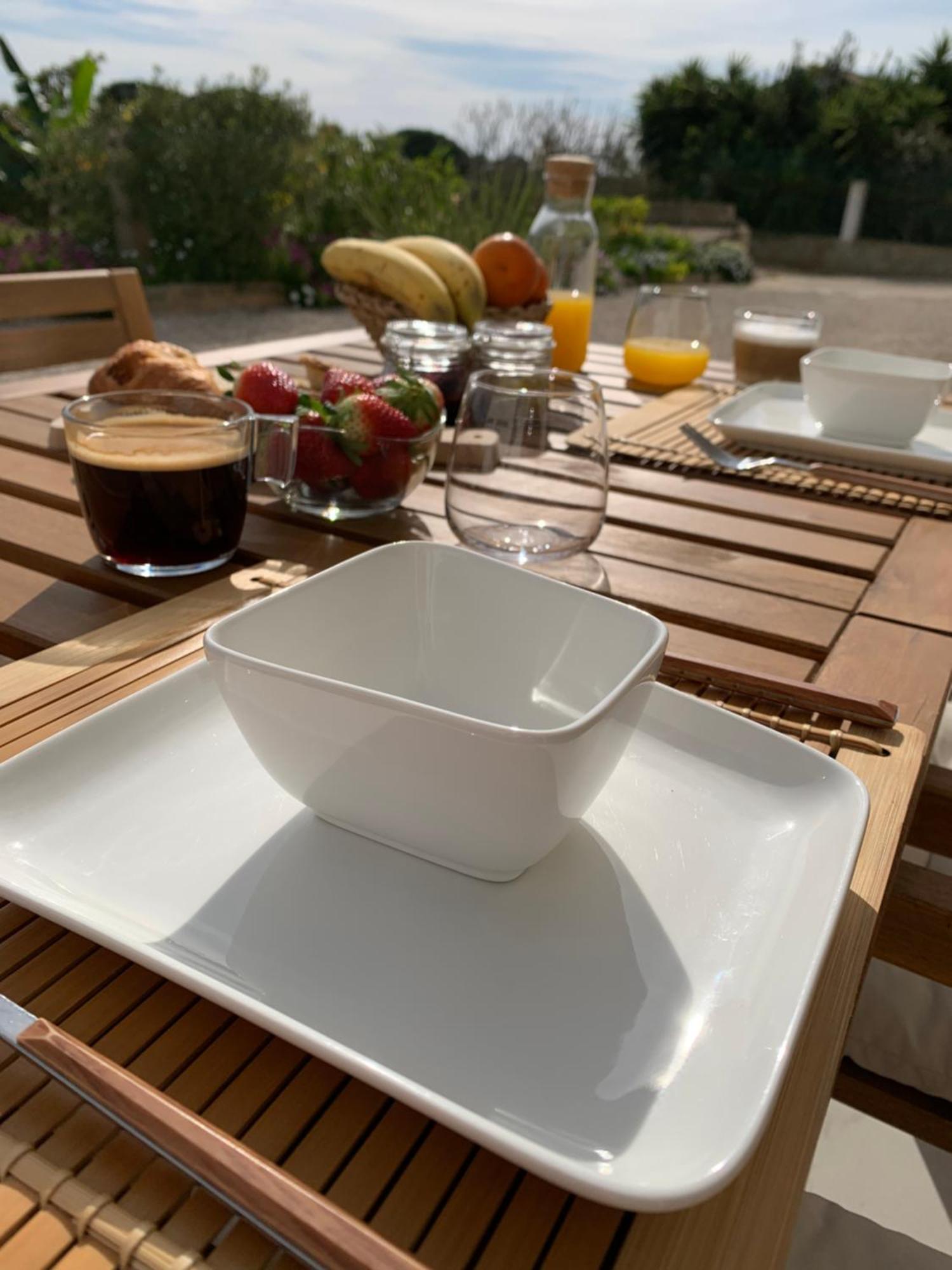 A Tranquil Garden Apartment, Carvoeiro - Benagil Kültér fotó